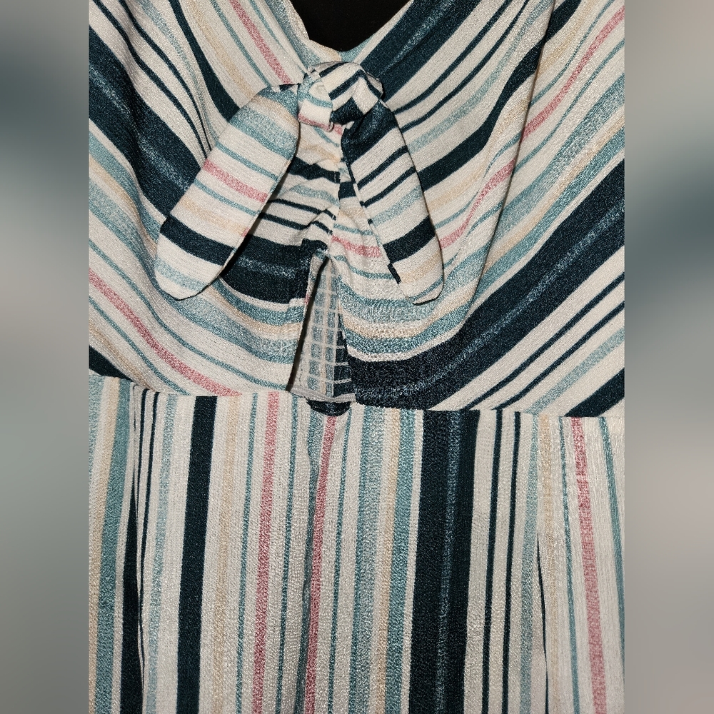 Small romper - Picture 3 of 3